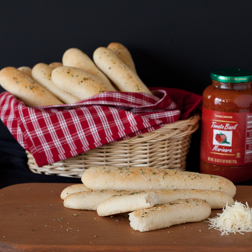 Those "Famous" Breadsticks, or Better! Chew Out Loud