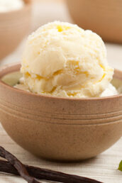 Creamy Dreamy Vanilla Bean Ice Cream