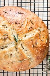 rosemary garlic bread, rosemary bread, garlic bread