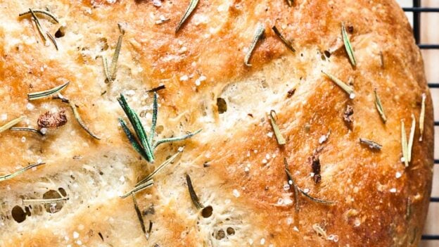 rosemary garlic bread, rosemary bread, garlic bread