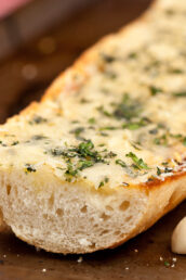 Cheesy Garlic Bread with Chopped Parsley