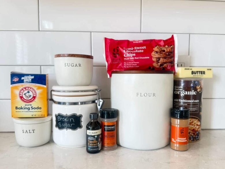 Oatmeal Chocolate Chip Cookies Ingredients.