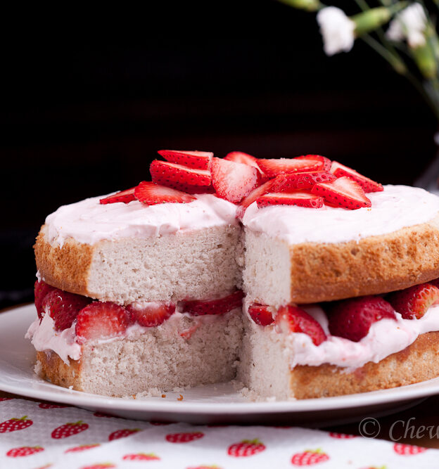 Strawberry Cake with Cream Cheese Frosting