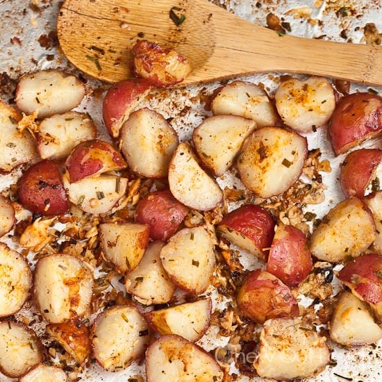 Garlic Butter Herb Roasted Potatoes 2