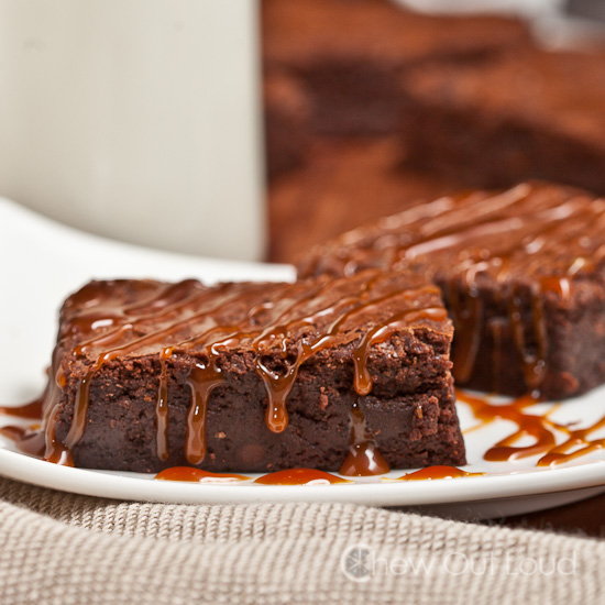 Dark Chocolate Fudge Brownies with Caramel