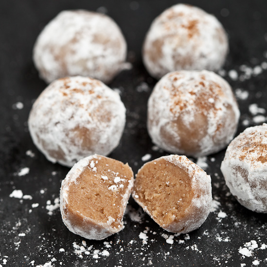 Oreo Cookie Balls Snickerdoodle