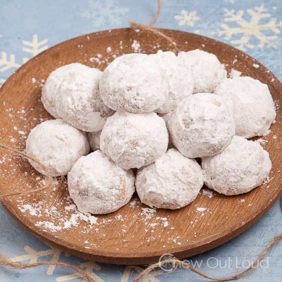 Russian Tea Cakes (Snowballs)