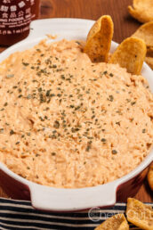 Sriracha Buffalo Chicken Dip