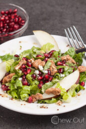 Pomegranates Salad with Pear and Blue Cheese