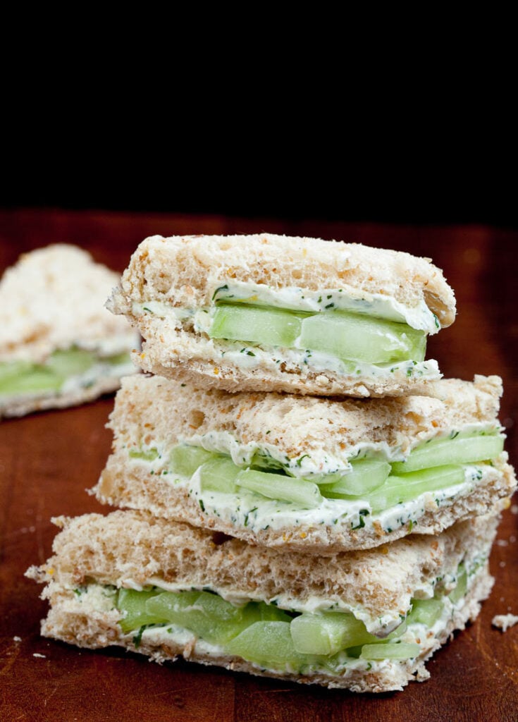 Cucumber Sandwiches with Cream Cheese and Lemon 