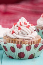 Strawberry Cupcakes with Frosting