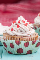 Strawberry Cupcakes with Frosting