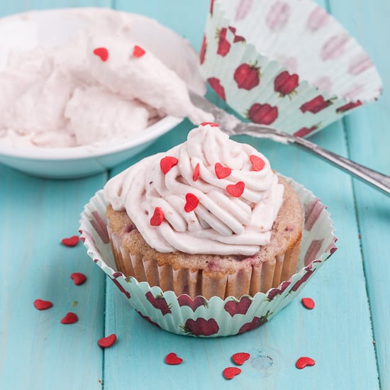 Fresh Strawberry Cupcakes with Strawberry Crema Cheese