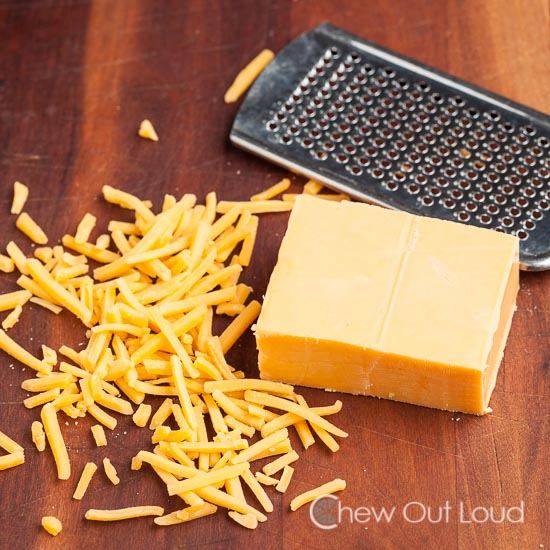 4-Ingredient Cheese Crackers ($100 Visa Giveaway) - Chew Out Loud