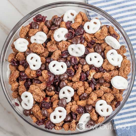 Cinnamon Sugar Candied Nuts Snack Mix