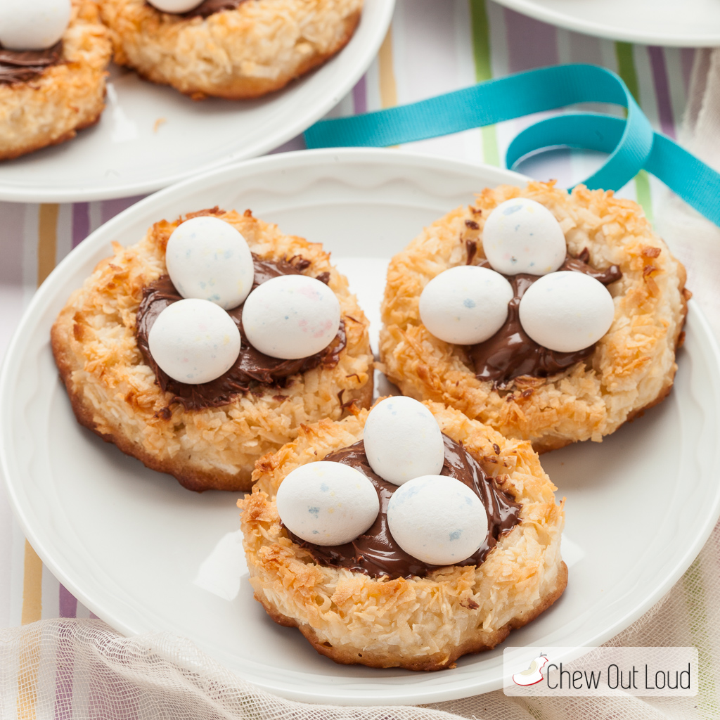 coconut macaroon nutella nest cookies