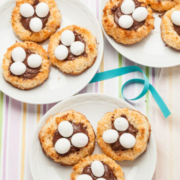 coconut macaroon cookies