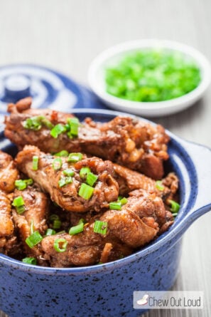 Braised Chicken Wings with Sliced Onions