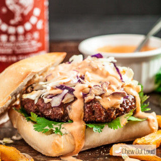 asian burgers with sriracha mayo