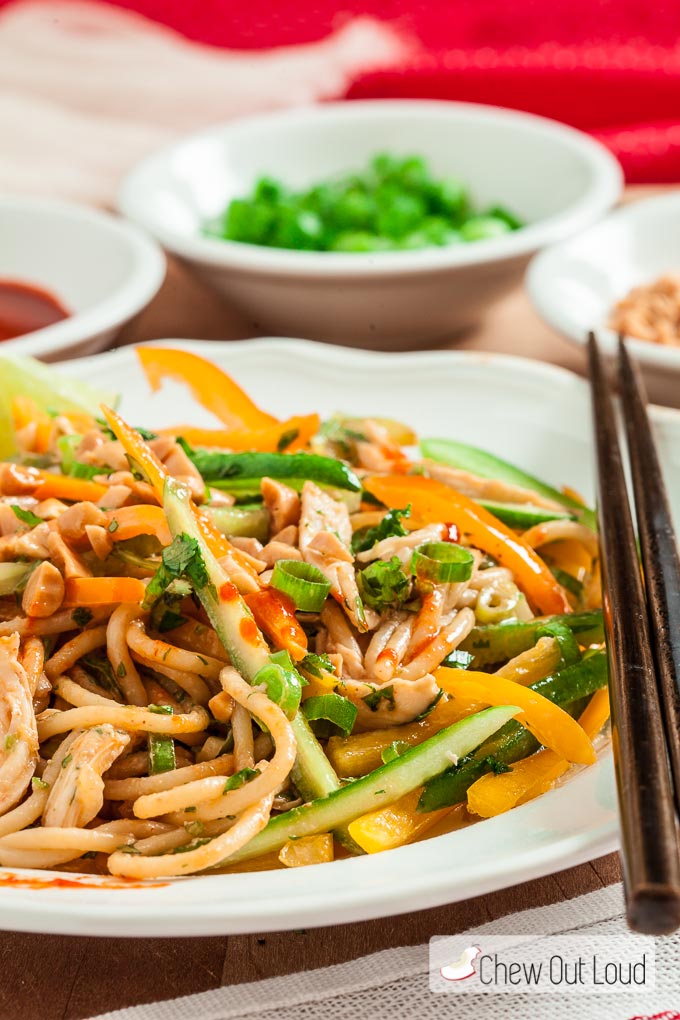 thai noodles with peanut sauce