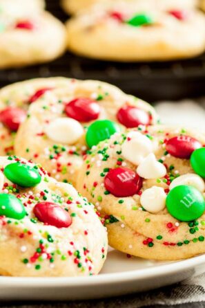 m&m cookies, christmas cookies, christmas m&m cookies