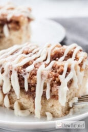 Cinnamon Roll Coffeecake