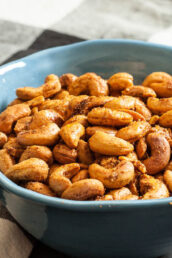 A Bowl of Curry Cashews