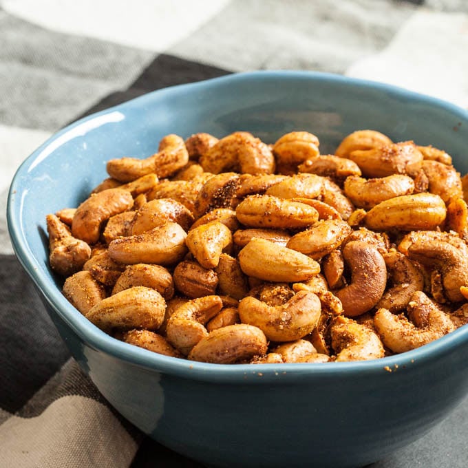 A Bowl of Curry Cashews