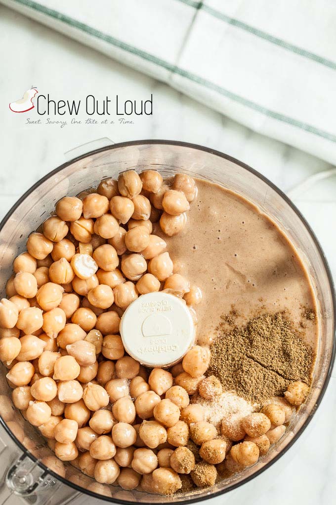 roasted garlic hummus 1