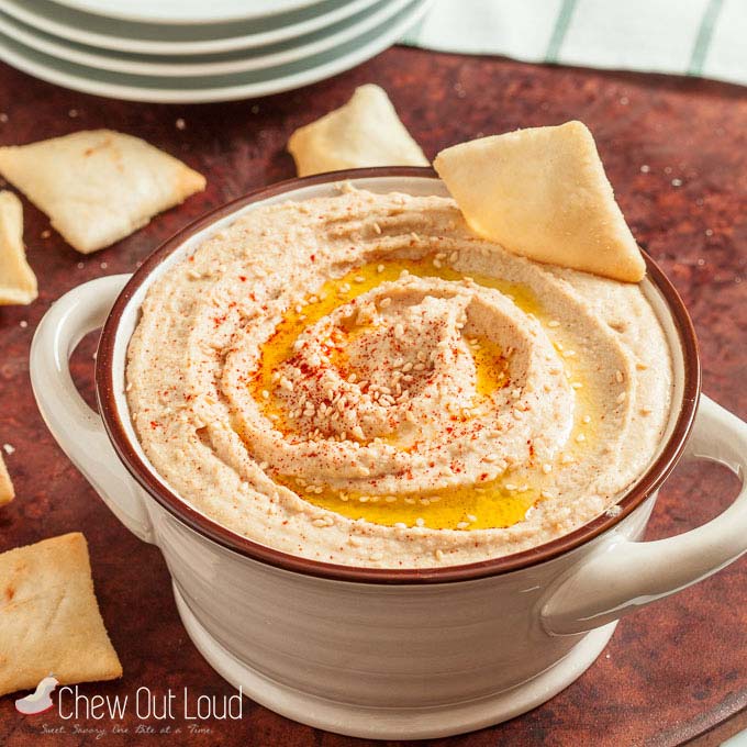 roasted garlic hummus 3