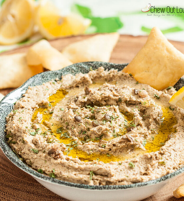 Lentil Hummus with Parsley