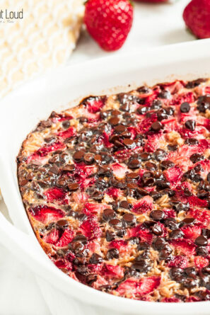 Baked Strawberry Chocolate Oatmeal