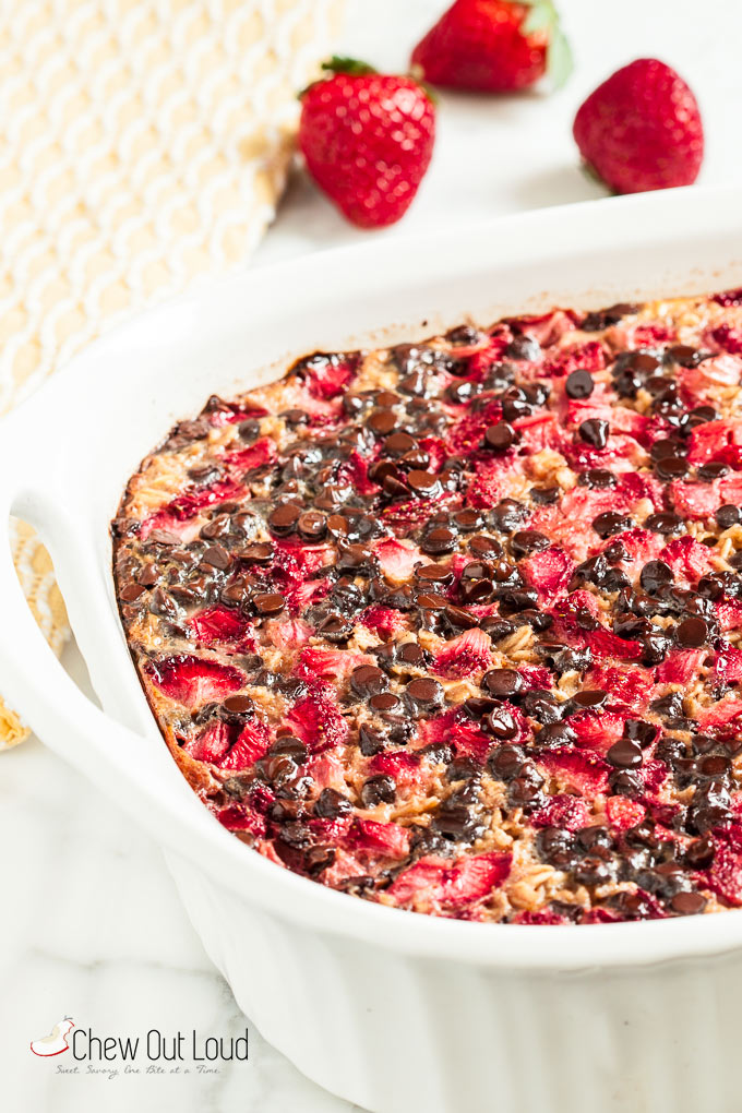 strawberry chocolate baked oatmeal 3