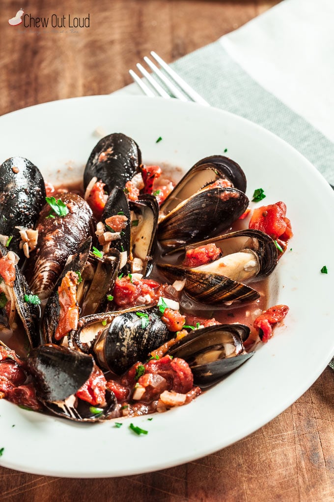 Healthy Mussels with Garlic and Tomatoes 1