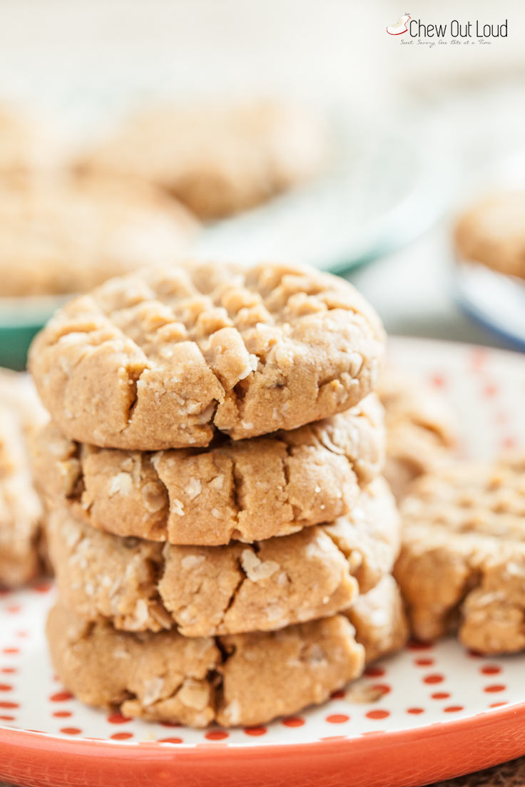 gf-peanut-butter-oatmeal-cookies-2