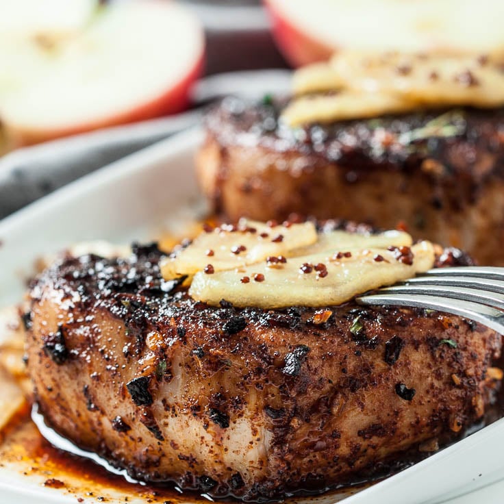 Pork Chops with Sliced Apple