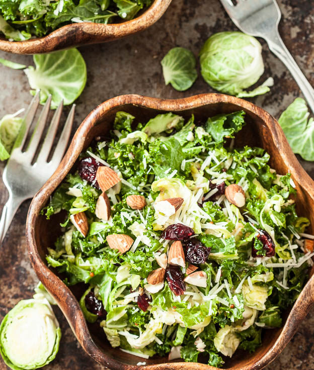 A stuffed salad with Almonds