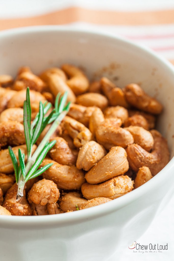 5Minute Garlic Rosemary Roasted Cashews Chew Out Loud