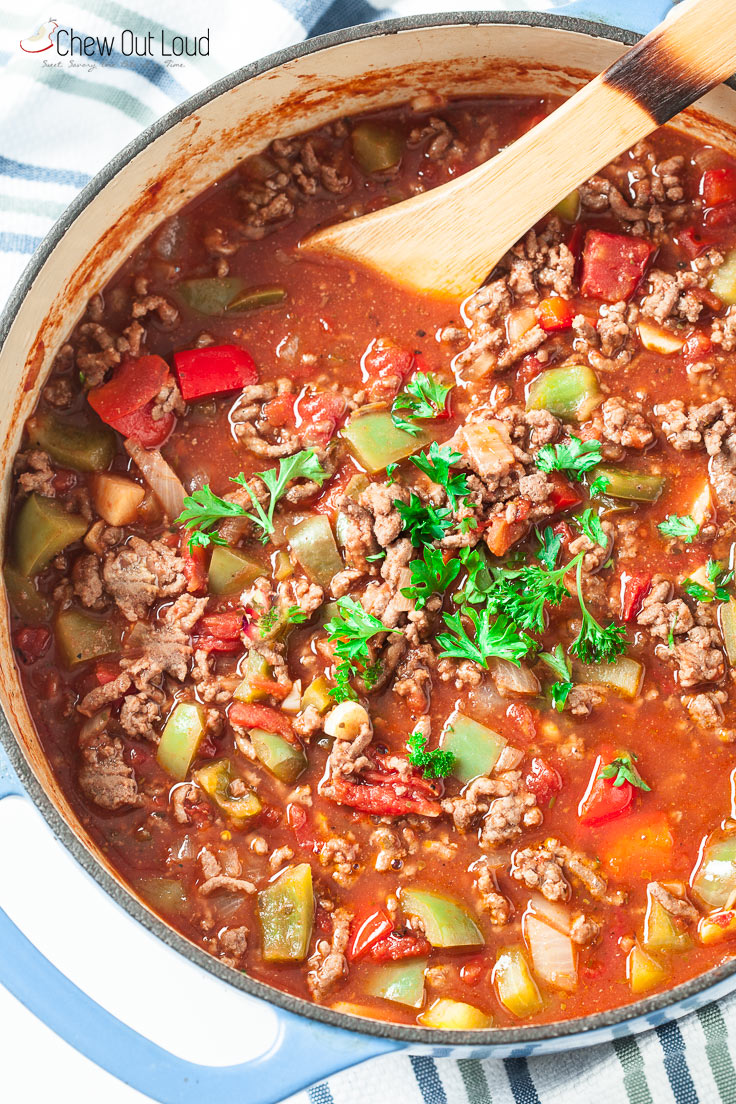 stuffed pepper soup in pot 