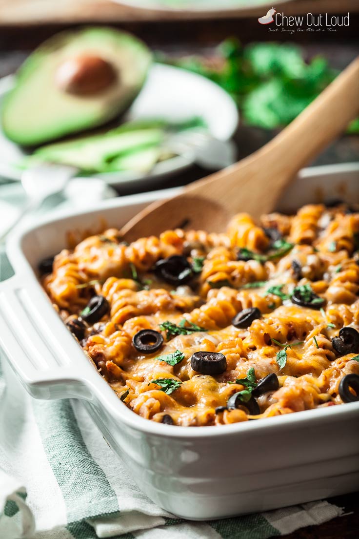 25-Minute Healthy Mexican Pasta Bake 1
