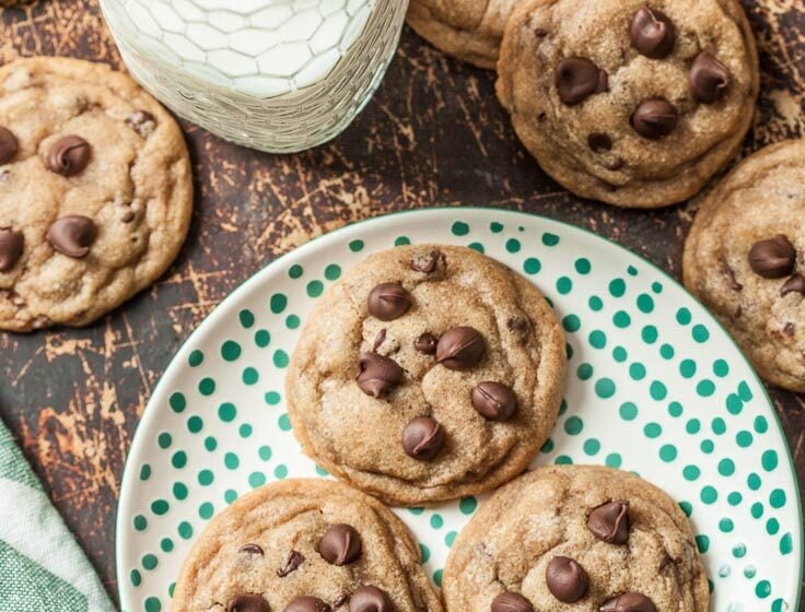 chocolate chip cookies