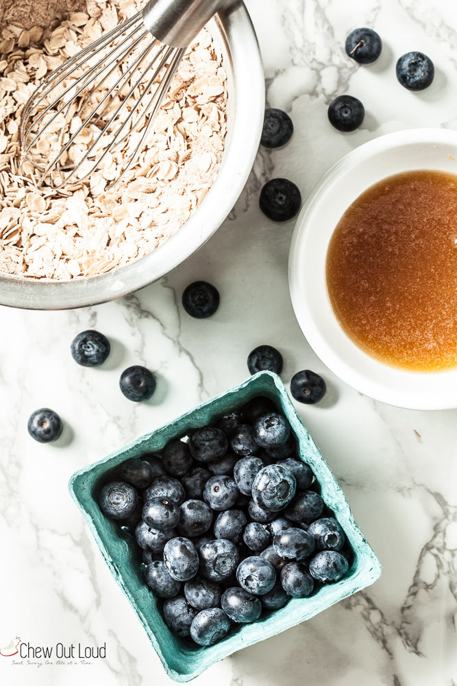 Healthy blueberry crumble ingredients with oats