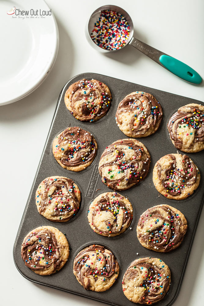 self-frosting nutella cupcakes