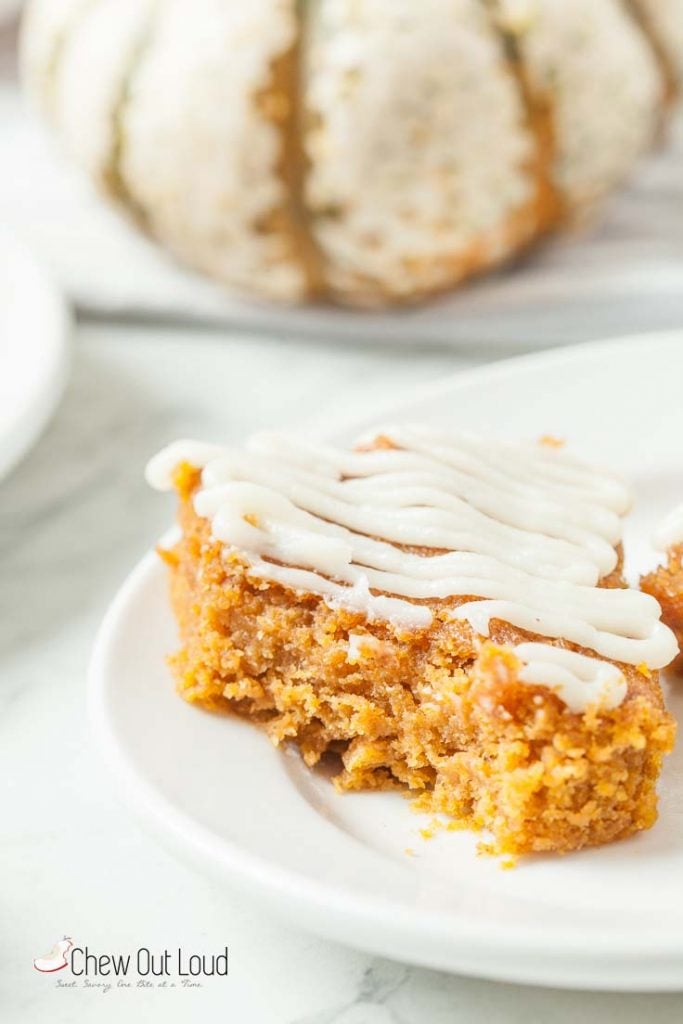 pumpkin bars with cream cheese frosting 