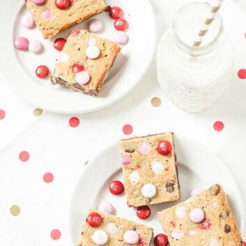 chocolate chip cookie bars