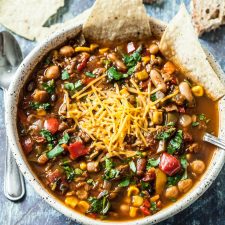 The Best Vegetarian Chili (Slow-Cooker or Stovetop)-image