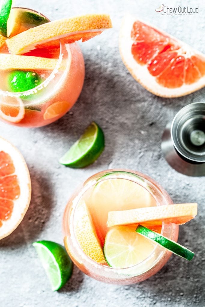 grapefruit paloma cocktails in glasses 