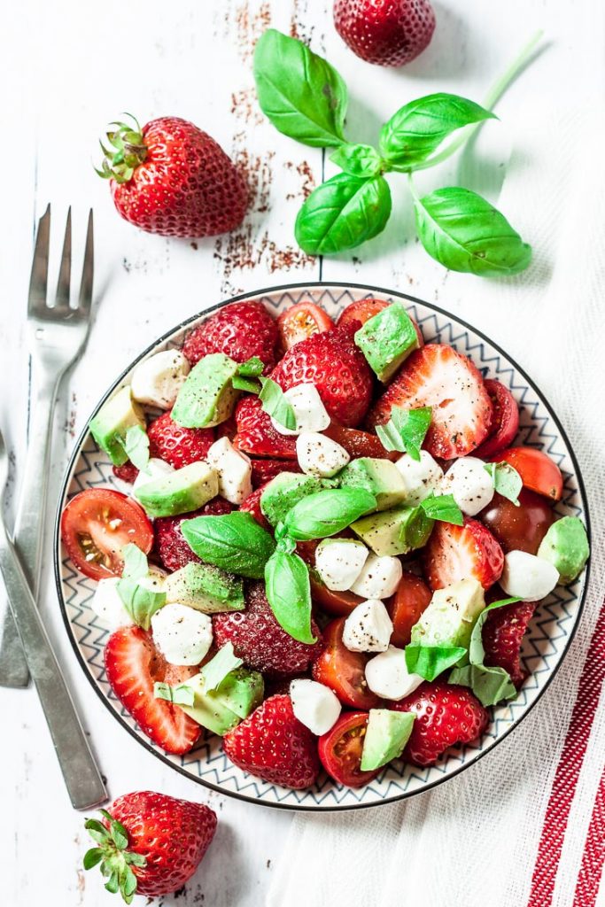 strawberry avocado caprese salad strawberry avocado salad balsamic