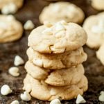 white chocolate macadamia cookies