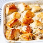 biscuits and gravy casserole